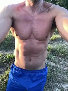 CasadoLutadorBigStuds online show from 10-16-25, 07:48