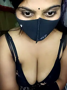 Snapshot of reena502 chatting on 02-06-26, 05:38 reena502 online show from 02-06-26, 05:38