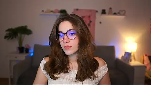 kissie cat online show from 02-24-26, 02:15