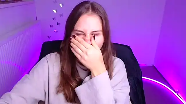 Snapshot of Stefanie_Sweet chatting on 10-08-25, 05:16 Stefanie Sweet online show from 10-08-25, 05:16