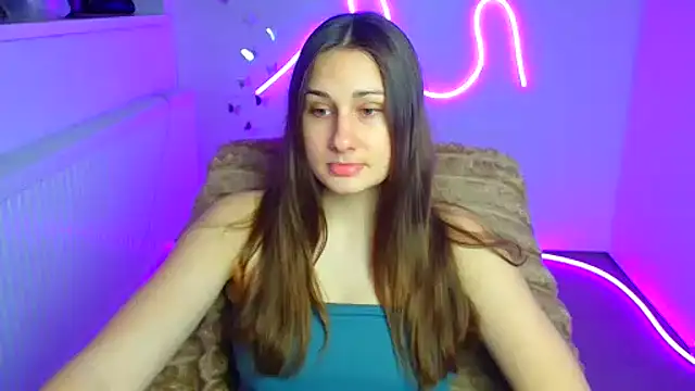 Stefanie Sweet online show from 04-18-26, 05:44