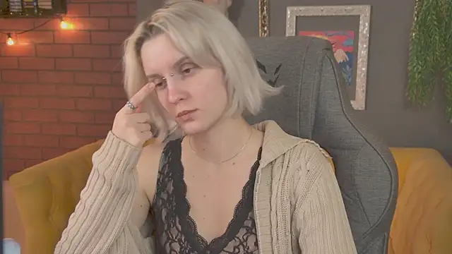 BethanyCloud online show from 01-13-26, 05:57