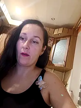 Amandda  online show from 10-12-25, 05:56