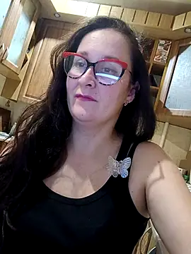 Amandda  online show from 10-16-25, 07:48