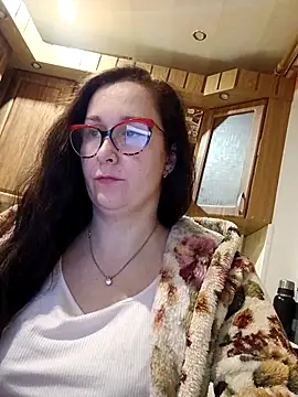 Amandda  online show from 12-13-25, 07:53