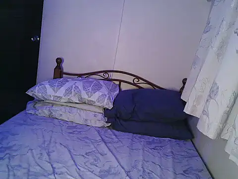 Taylor smith 0 online show from 10-24-25, 02:02