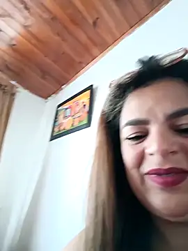 Mia-Glow online show from 04-13-26, 12:10