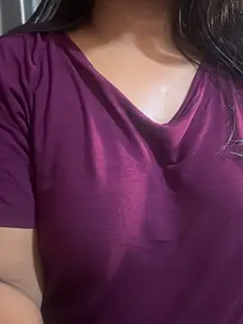 Maggi-is-back online show from 09-17-25, 03:24