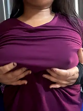 Maggi-is-back online show from 09-21-25, 02:13