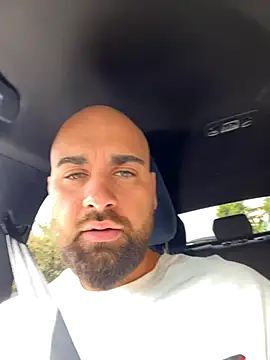 Snapshot of omihaze94 chatting on 09-14-25, 09:19 omihaze94 online show from 09-14-25, 09:19