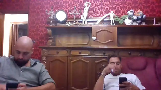 Snapshot of omihaze94 chatting on 09-17-25, 10:00 omihaze94 online show from 09-17-25, 10:00