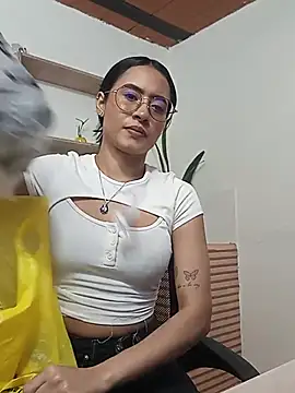 amy lennox online show from 05-20-26, 12:55