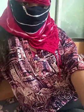 crazy111girl online show from 02-04-26, 12:22