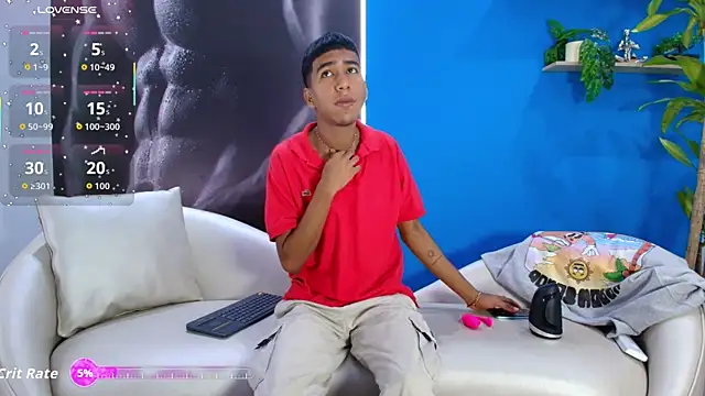 Snapshot of ender_h0t chatting on 09-17-25, 03:35 ender h0t online show from 09-17-25, 03:35