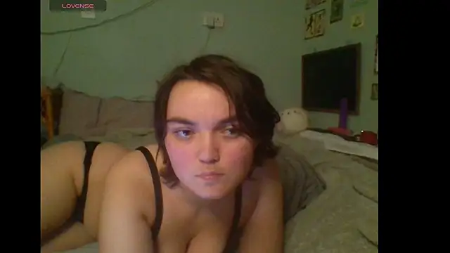 Snapshot of frenchie_2 chatting on 03-20-26, 09:41 frenchie 2 online show from 03-20-26, 09:41