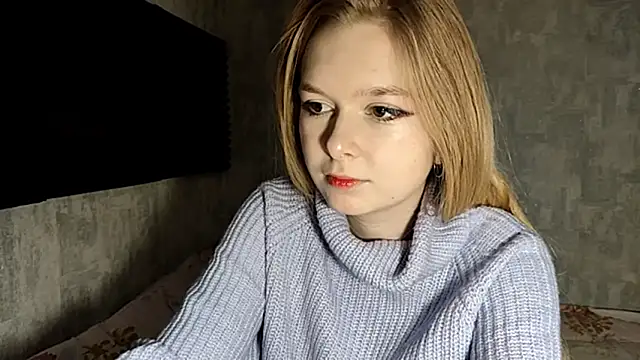 Snapshot of LiaVibes chatting on 12-19-25, 07:15 LiaVibes online show from 12-19-25, 07:15