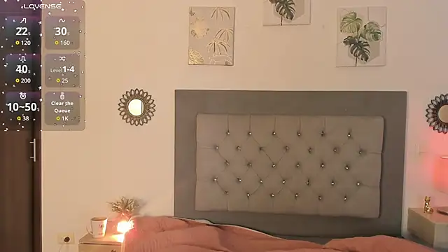 Seraphyne666 online show from 09-19-25, 12:28