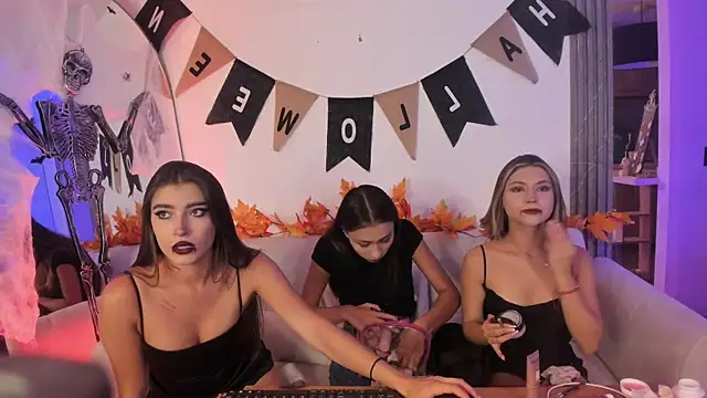 spicy angels  online show from 10-09-25, 02:53