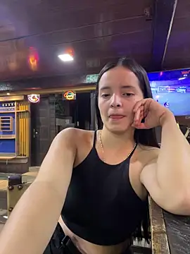 Mia jhoonson online show from 02-04-26, 02:17