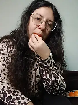 Snapshot of marmary84 chatting on 06-27-26, 02:23 marmary84 online show from 06-27-26, 02:23