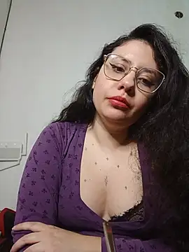Snapshot of marmary84 chatting on 07-05-26, 03:52 marmary84 online show from 07-05-26, 03:52