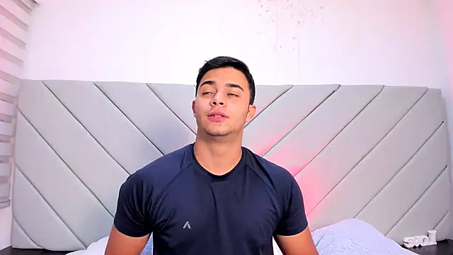 Snapshot of jayd_muscle chatting on 10-10-25, 03:38 jayd muscle online show from 10-10-25, 03:38