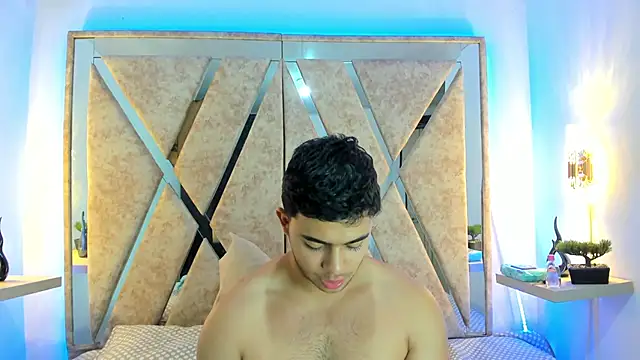 Snapshot of jayd_muscle chatting on 11-21-25, 05:28 jayd muscle online show from 11-21-25, 05:28