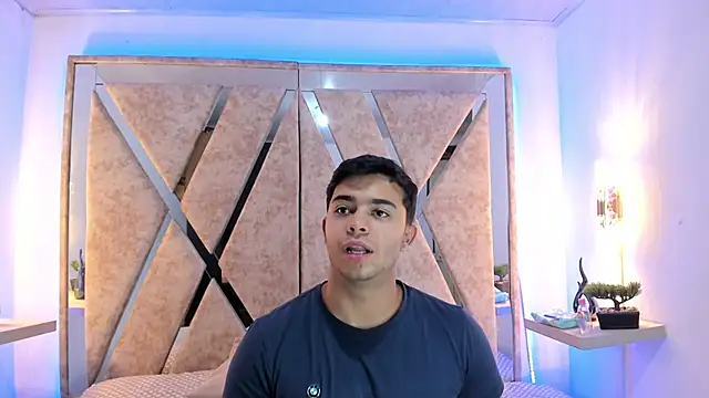 Snapshot of jayd_muscle chatting on 11-26-25, 04:24 jayd muscle online show from 11-26-25, 04:24