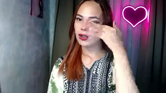 Snapshot of sweetsassyxx chatting on 12-16-25, 06:13 sweetsassyxx online show from 12-16-25, 06:13