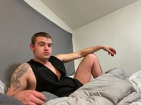 Snapshot of cumitted chatting on 11-23-25, 10:04 cumitted online show from 11-23-25, 10:04