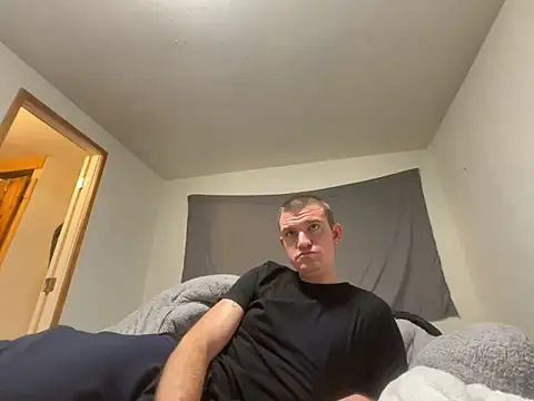 Snapshot of cumitted chatting on 12-16-25, 11:37 cumitted online show from 12-16-25, 11:37