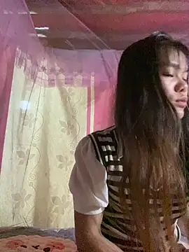 PhanHaa online show from 12-22-25, 01:19