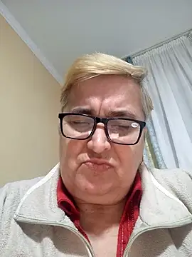 Sonya51561 online show from 10-31-25, 04:41