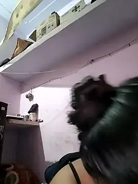 Snapshot of Riya_hot12 chatting on 09-10-25, 07:14 Riya hot12 online show from 09-10-25, 07:14