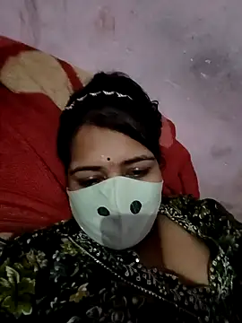 Snapshot of Riya_hot12 chatting on 09-26-25, 04:38 Riya hot12 online show from 09-26-25, 04:38