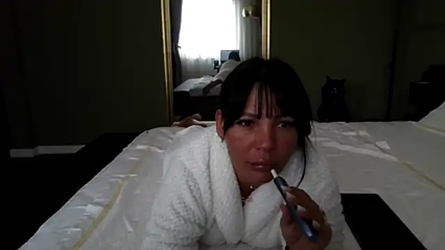 Ella sweety00 online show from 06-03-26, 06:49