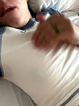 Snapshot of Kitty5348 chatting on 10-09-25, 08:56 Kitty5348 online show from 10-09-25, 08:56