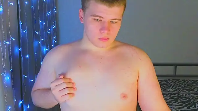 kittenmurr online show from 12-21-25, 08:38