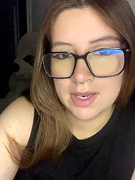 Snapshot of Blair_Bunnyy chatting on 10-02-25, 09:05 Blair Bunnyy online show from 10-02-25, 09:05