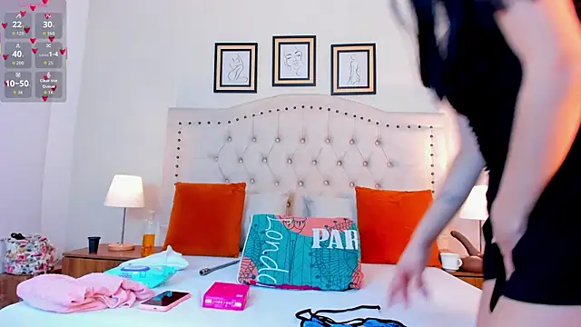 natasha moreno online show from 02-18-26, 12:23