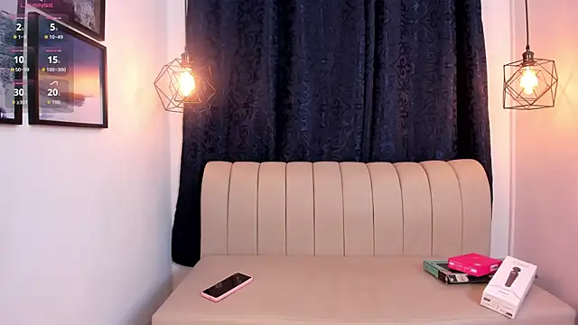 natasha moreno online show from 04-06-26, 12:17