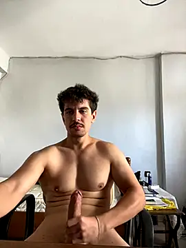 Snapshot of 23cmturkishD chatting on 09-23-25, 12:52 23cmturkishD online show from 09-23-25, 12:52