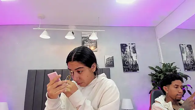 Snapshot of violet_and_myers chatting on 11-14-25, 12:59 violet and myers online show from 11-14-25, 12:59