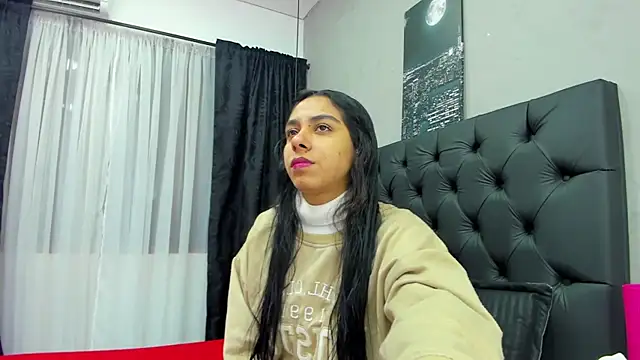 Snapshot of violet_and_myers chatting on 11-28-25, 05:26 violet and myers online show from 11-28-25, 05:26