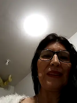 Snapshot of swity_foster chatting on 09-19-25, 09:11 swity foster online show from 09-19-25, 09:11