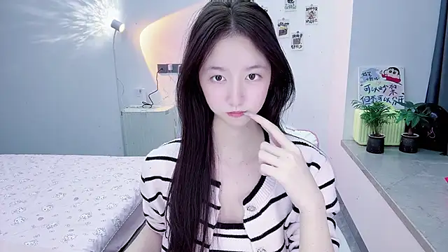 Snapshot of suger-TT chatting on 10-09-25, 06:50 suger-TT online show from 10-09-25, 06:50