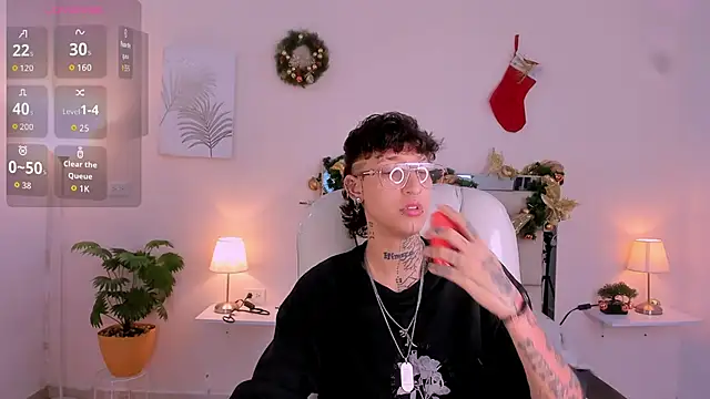 Luci Rose online show from 11-25-25, 02:33