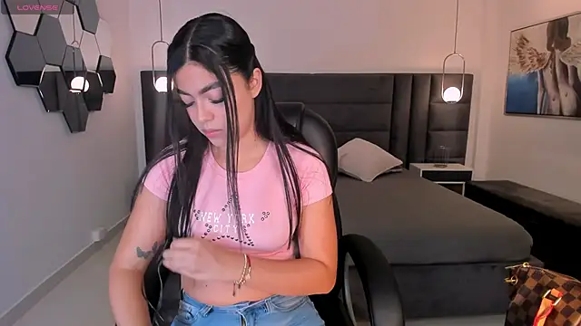 NataliaGaret online show from 02-12-26, 01:55