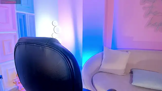 AyshelBrown online show from 10-01-25, 03:45