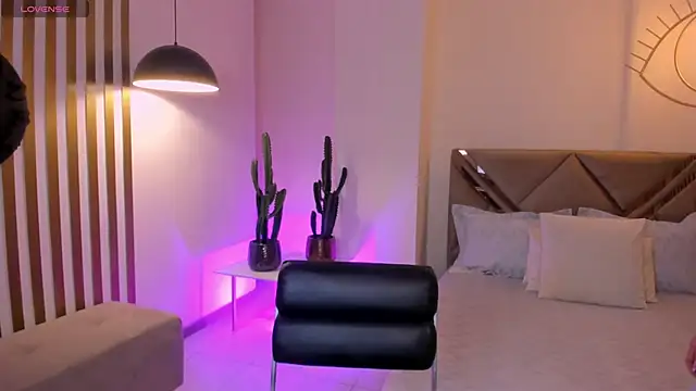 MaddisonTaylor1 online show from 10-02-25, 07:43